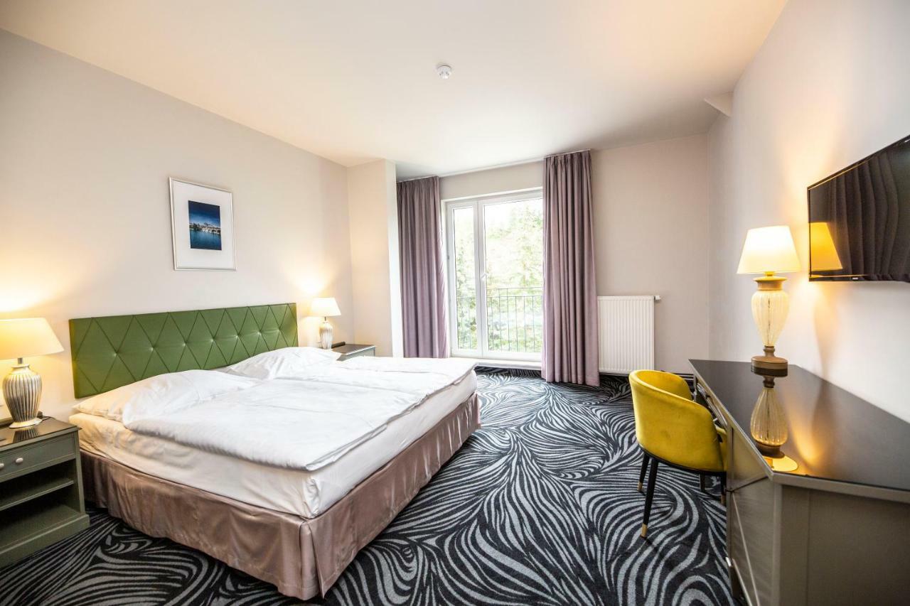 Parkhotel Carlsbad Inn Dalovice 외부 사진